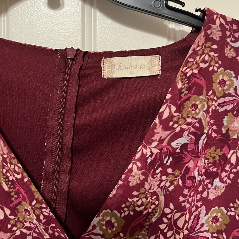 Altar’s State spring dress! - Picture 2 of 6